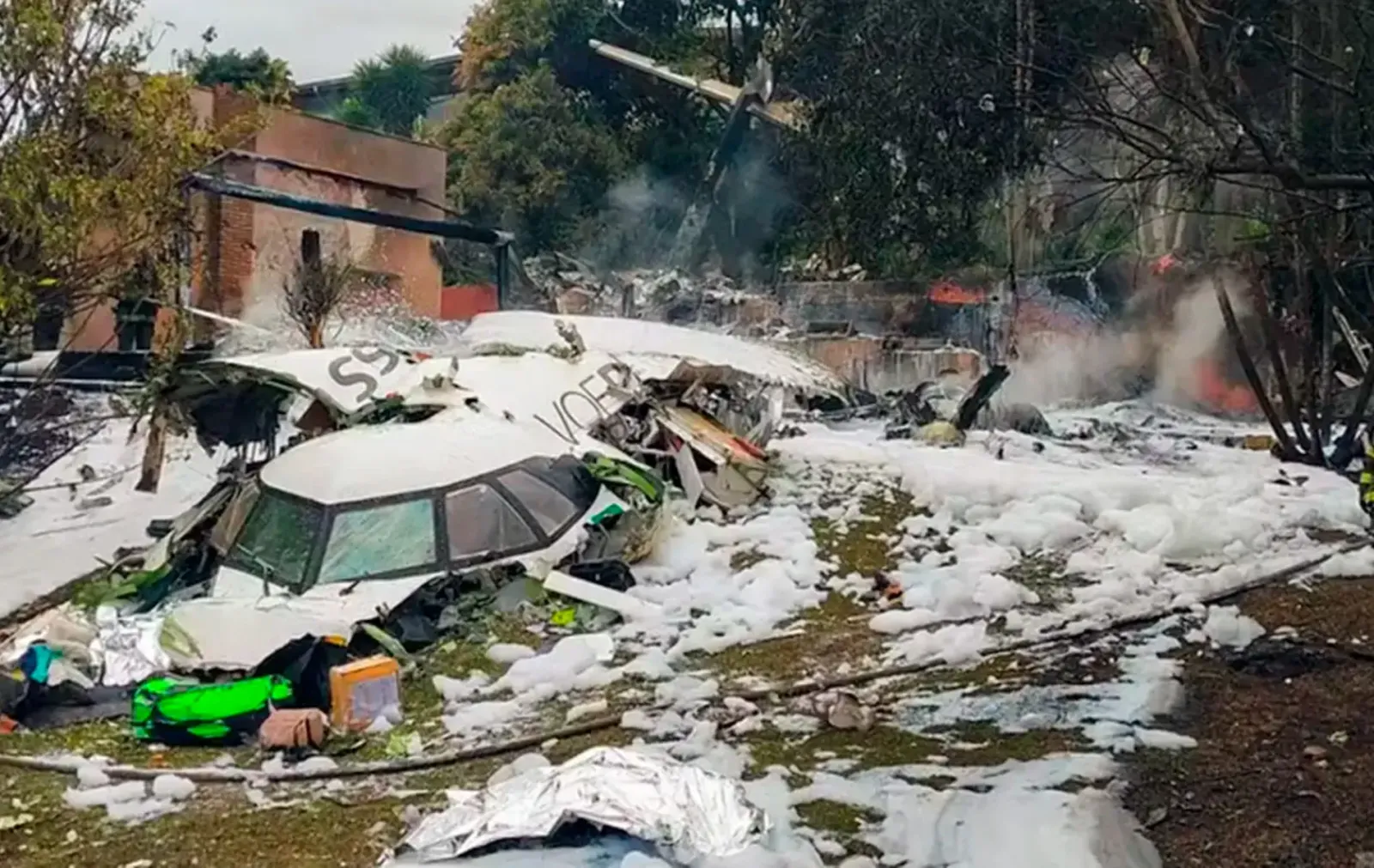 Justiça aceita denúncia e torna 12 investigados réus por queda de avião da Voepass