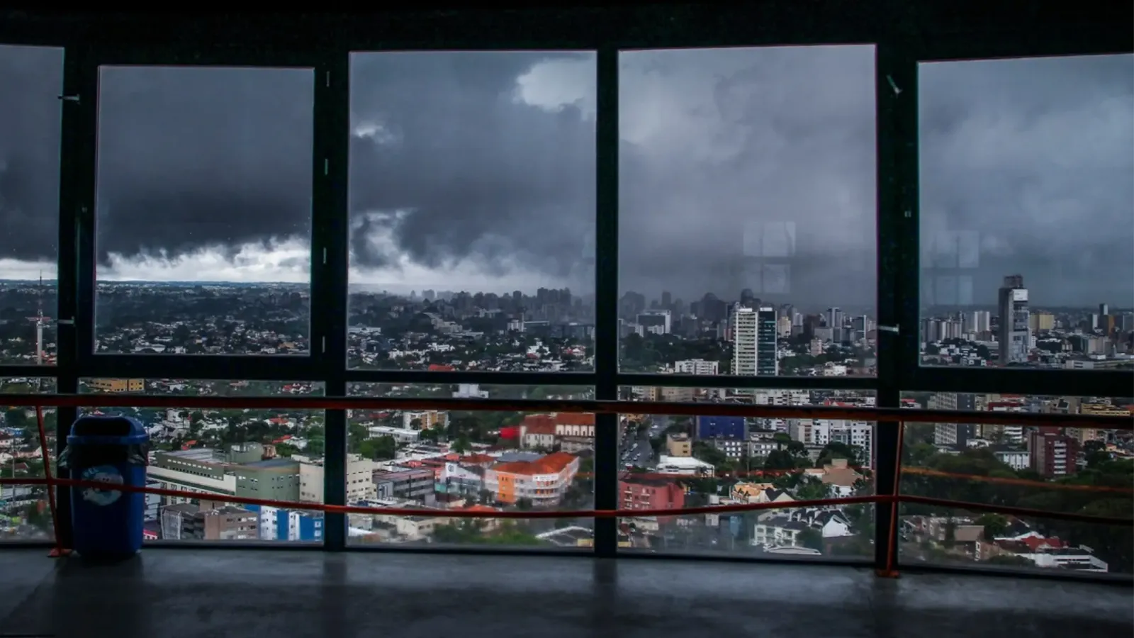 Outubro será chuvoso e terá variação de temperaturas no Paraná