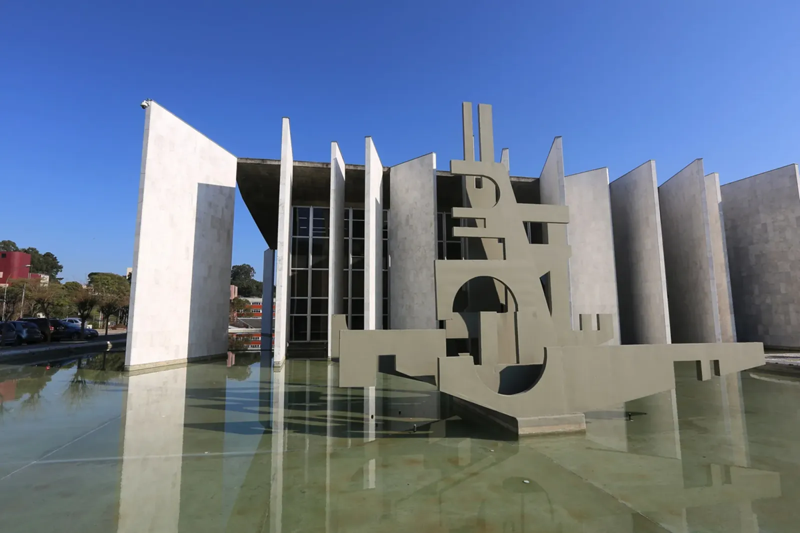 13 candidatos às eleições de 2026 no Paraná constam no cadastro de contas irregulares do TCE-PR
