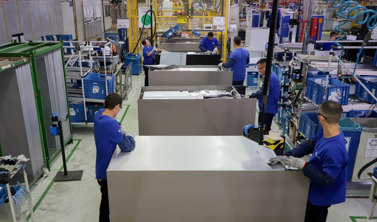 Como os setores produtivos do Paraná reagiram à aprovação da PEC do fim da escala 6x1