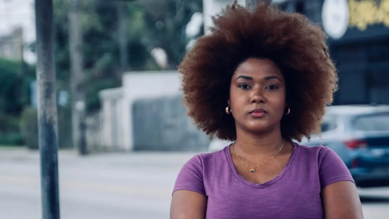"O medo não vai nos parar": Miss Preta transforma violência e racismo em 45 mil votos na Alep