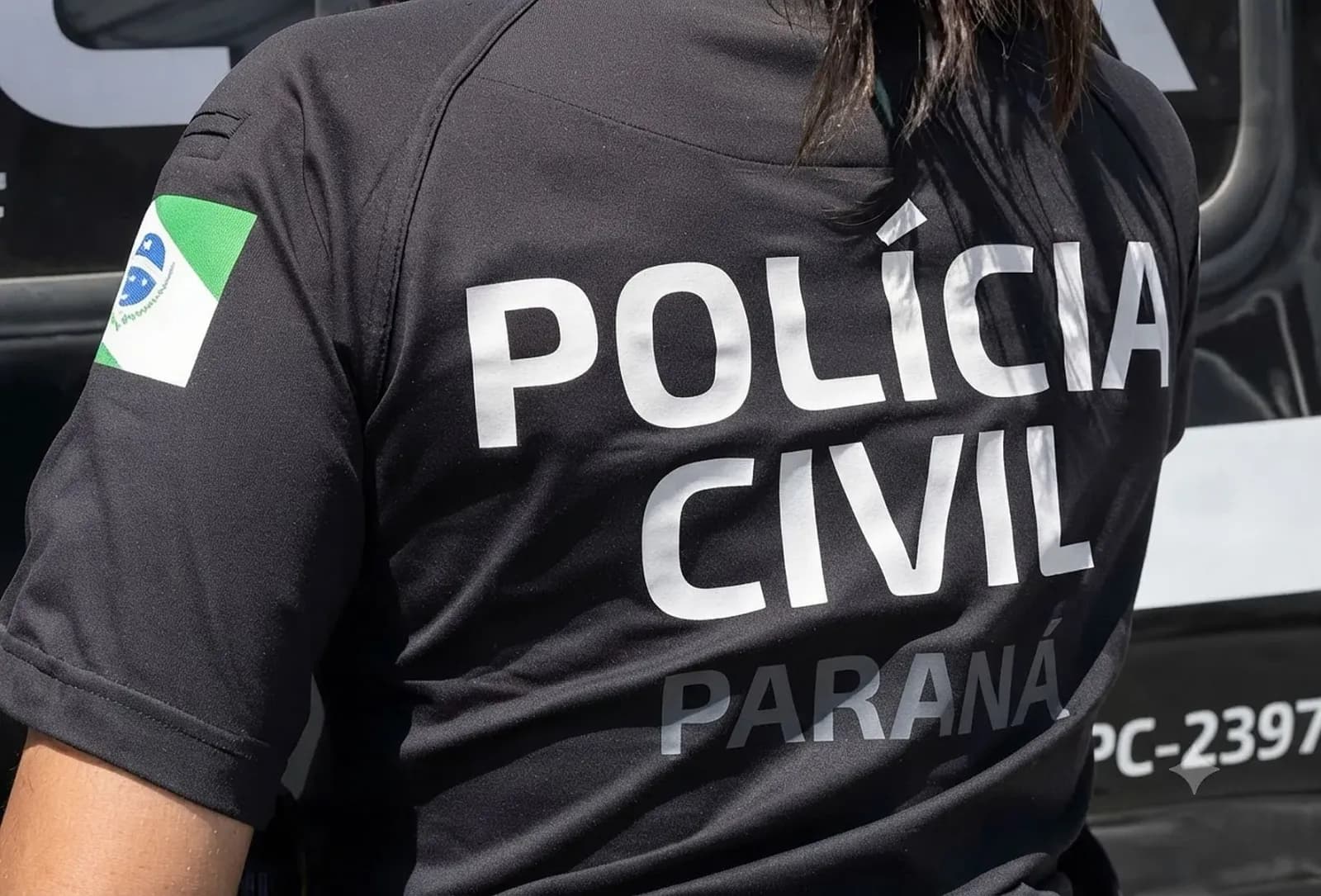 Homem é preso pela morte de mulher encontrada em vala em Curitiba